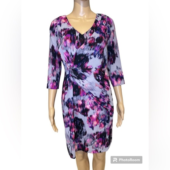 NWT NYDJ Sylvia Printed Faux Wrap Dress size 8P - Picture 1 of 6